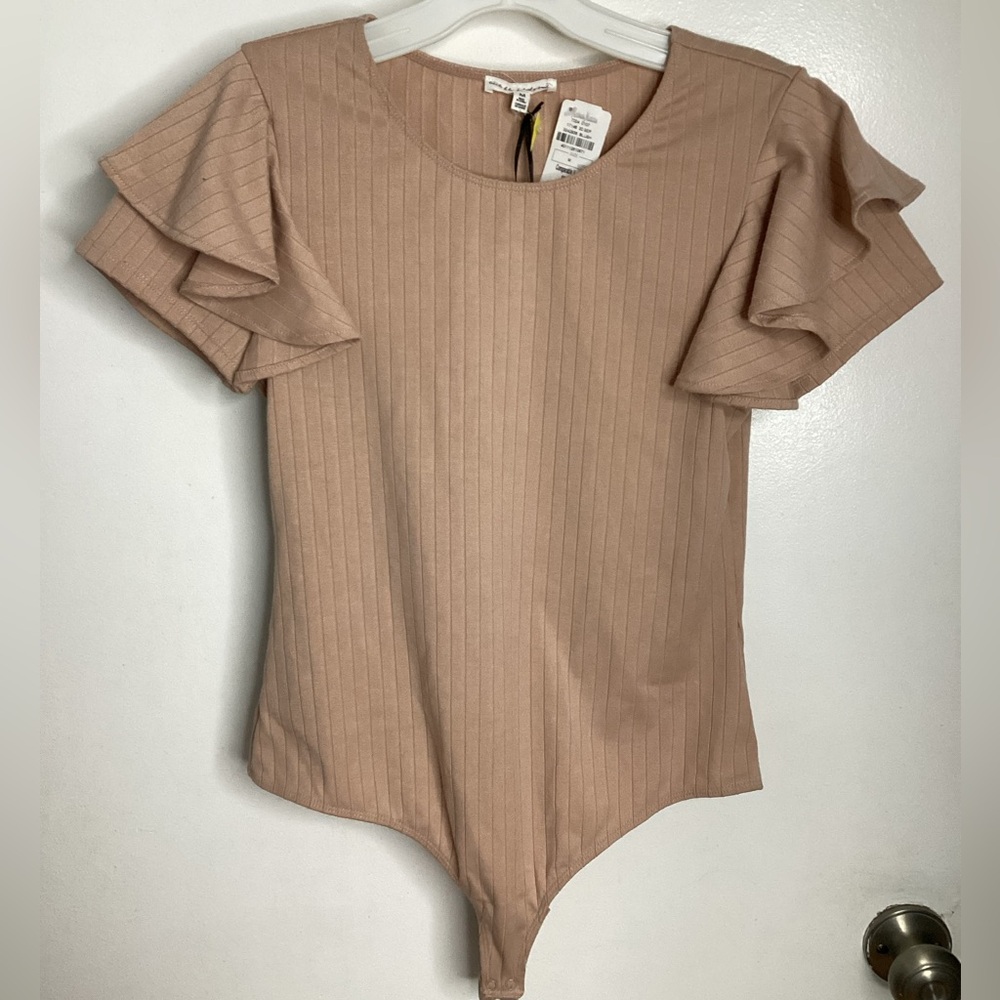 Ribbed Flutter-Sleeve Bodysuit in Blush M